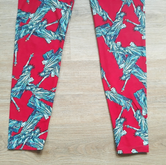 LuLaRoe Red Statue of Liberty of July 4th Printed Leggings - One Size (2-10) - Picture 8 of 9